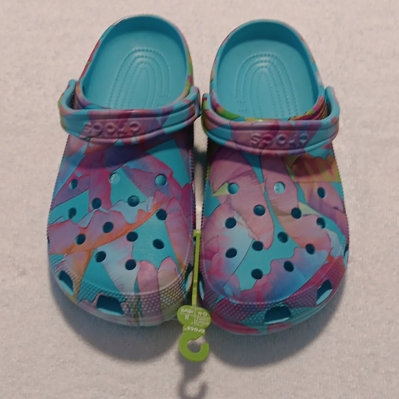 NWT Crocs classic palm print clog size 10 men's, 12 women's - Picture 1 of 7
